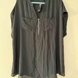 Torrid size 2 georgette blouse